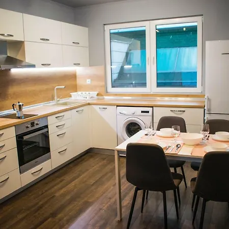 アパート Unbeatable Location -center: New Flat With Terrace *
