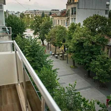 Unbeatable Location -center: New Flat With Terrace アパート *