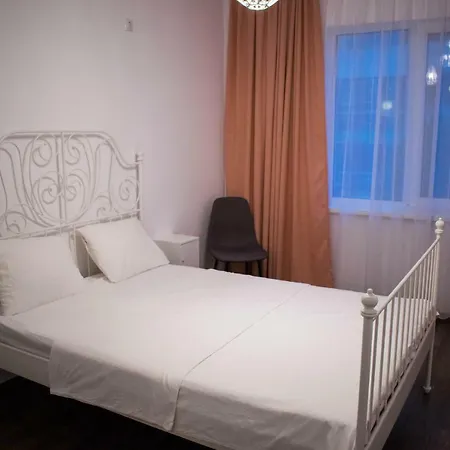 Unbeatable Location -center: New Flat With Terrace ブルガス