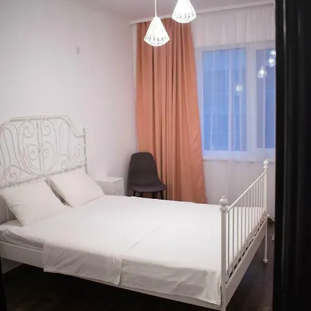 Unbeatable Location -center: New Flat With Terrace アパート *