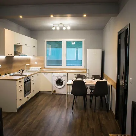 アパート Unbeatable Location -center: New Flat With Terrace *